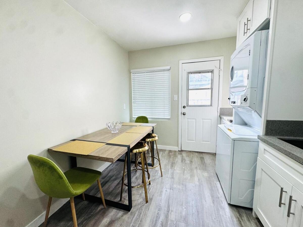 Urban Oasis Stylish Comfort In Northpark South Park